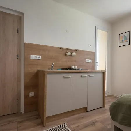 Aparthotel Symple *