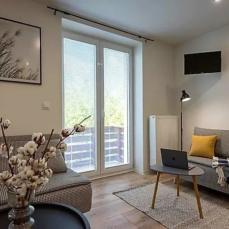 Symple Aparthotel
